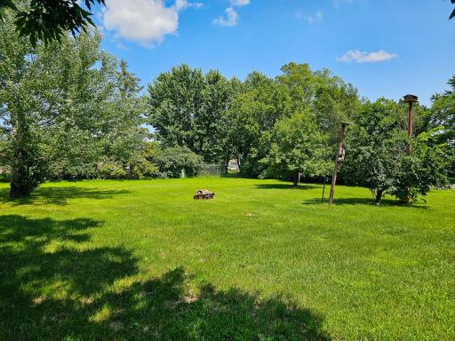 452 4th St NW, Perham, MN 56573