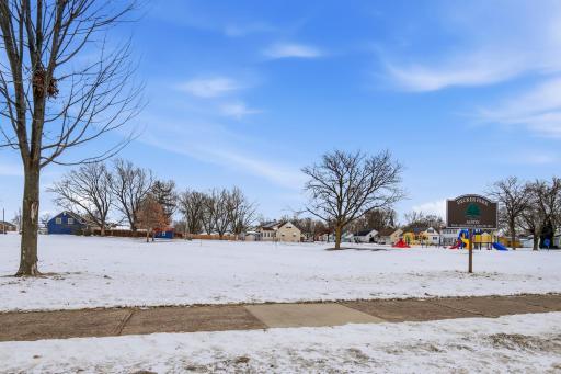 1918 7th Avenue NE, Austin, MN 55912