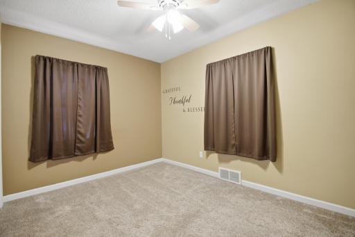 1918 7th Avenue NE, Austin, MN 55912