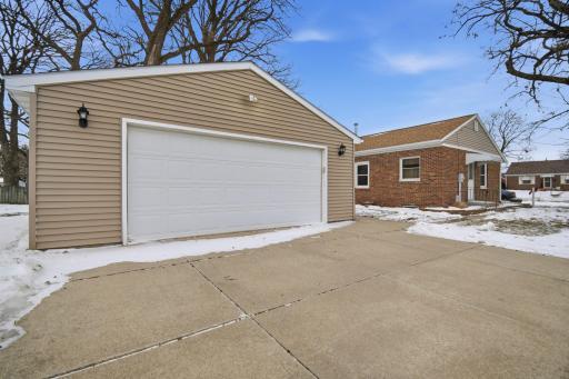 1918 7th Avenue NE, Austin, MN 55912