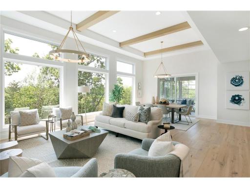 9257 Timberland Trail, Eden Prairie, MN 55347