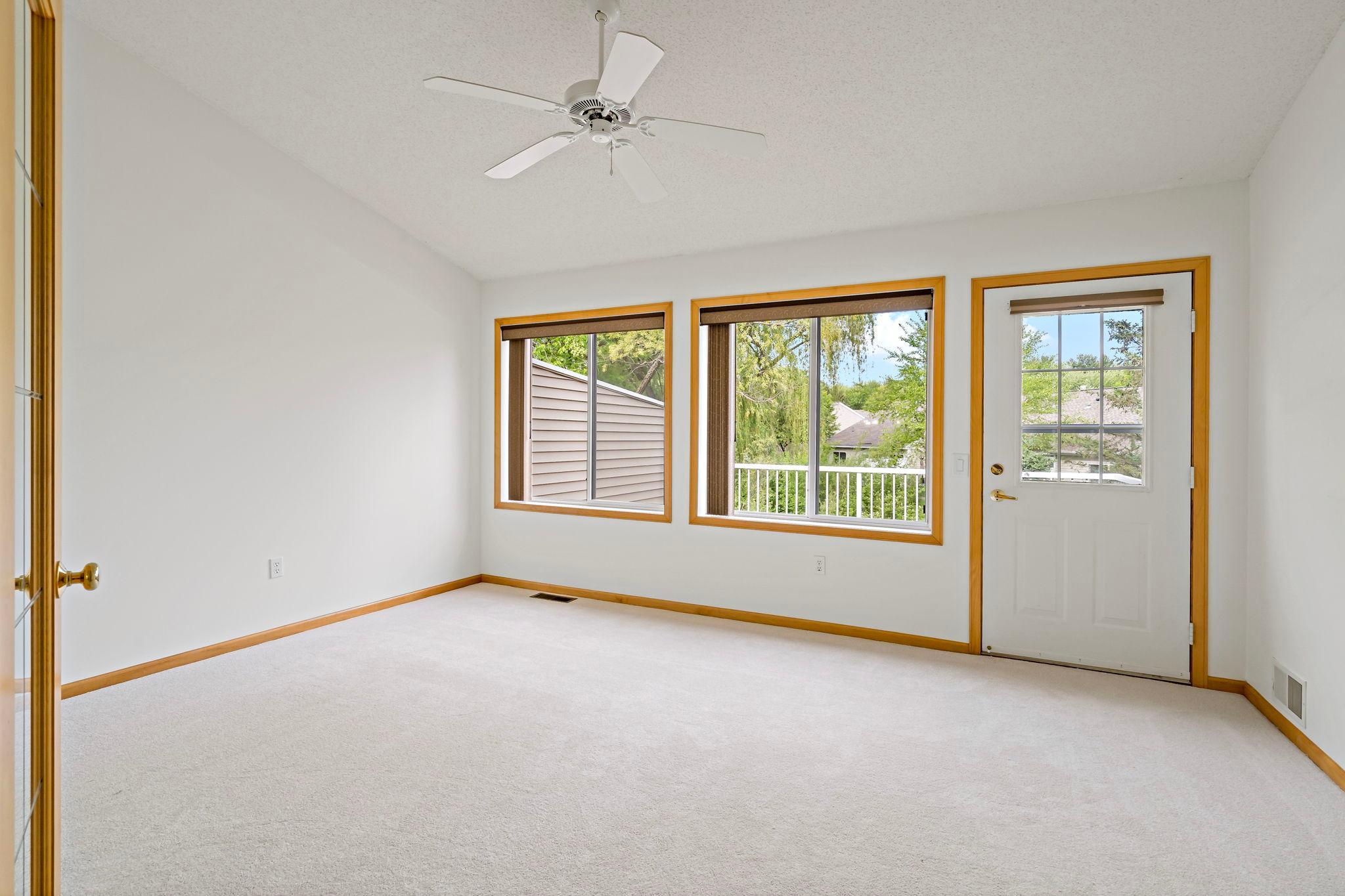 Sunroom- Deck 763 Lake Ridge Dr Woodbury MN_0027.jpg