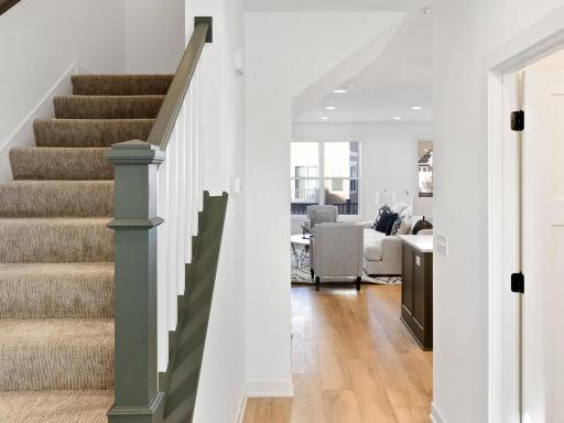 Neutral colors throughout will go with any decor!