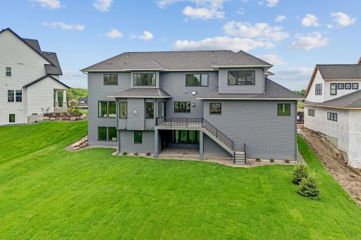 16404 47th Place N, Minneapolis, MN 55446
