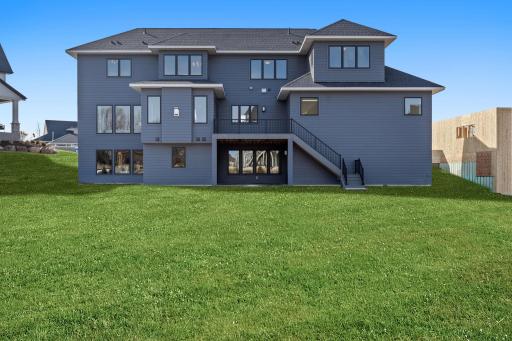 16404 47th Place N, Minneapolis, MN 55446