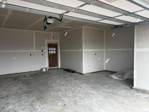 19663 Hunters Ridge - Passport Home - 4' Garage extension with additional storage!