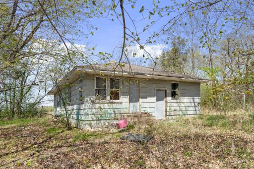 15535 375th Street, Taylors Falls, MN 55084