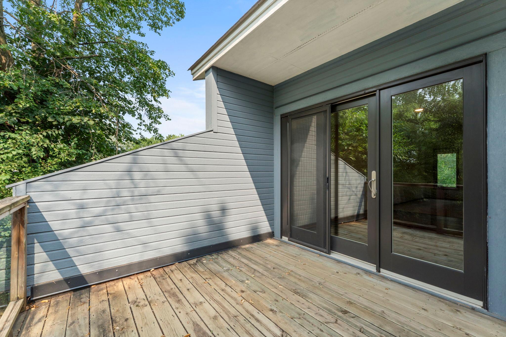 Private balcony off primary en suite
