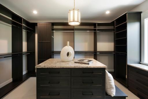 AHT + Wooddale Builders - N Ferndale Rd_044.jpg