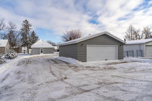 1221 Knight Avenue N, Thief River Falls, MN 56701