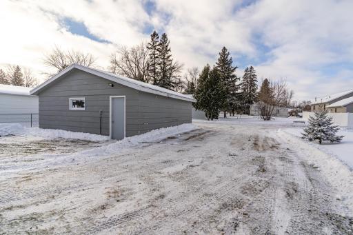 1221 Knight Avenue N, Thief River Falls, MN 56701