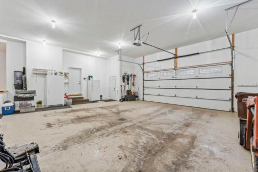 20658 Belle Lake Road, Hutchinson, MN 55350