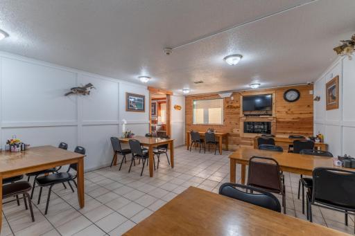 19389 Frontage Road, Detroit Lakes, MN 56501