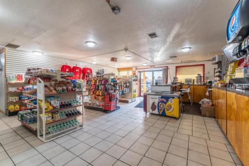 19389 Frontage Road, Detroit Lakes, MN 56501