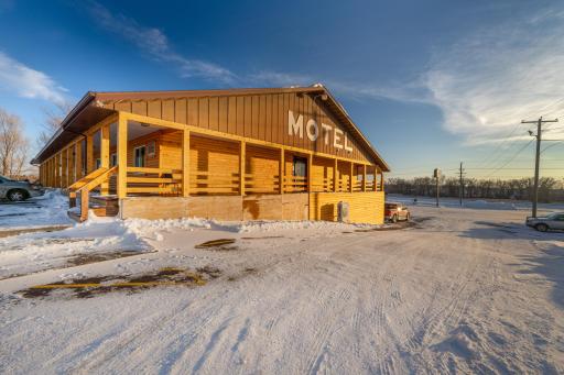 19389 Frontage Road, Detroit Lakes, MN 56501
