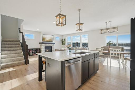 18-web-or-mls-Gretz Wy-S3012-018.jpg