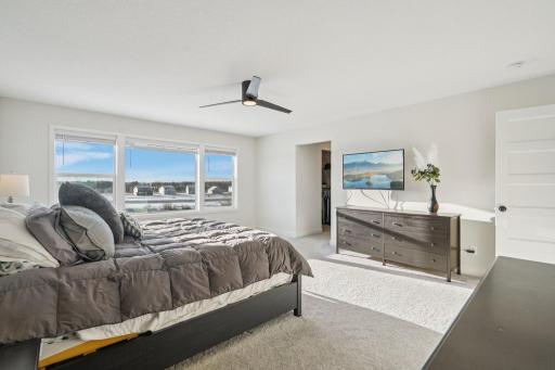 27-web-or-mls-Gretz Wy-S3012-027.jpg