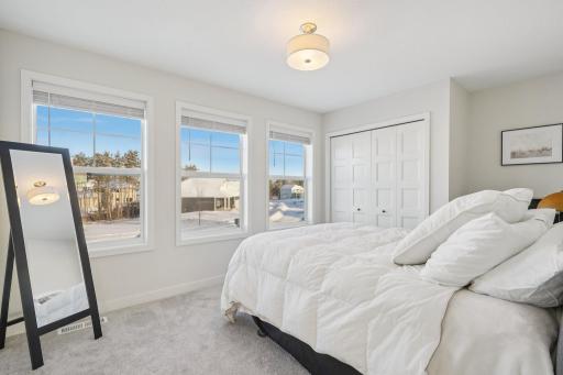 24-web-or-mls-Gretz Wy-S3012-024.jpg