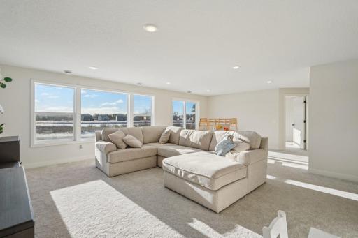 10-web-or-mls-Gretz Wy-S3012-010.jpg