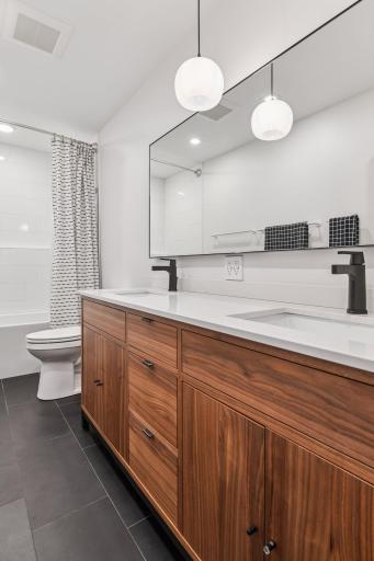 1808 McKinley Street NE, Minneapolis, MN 55418