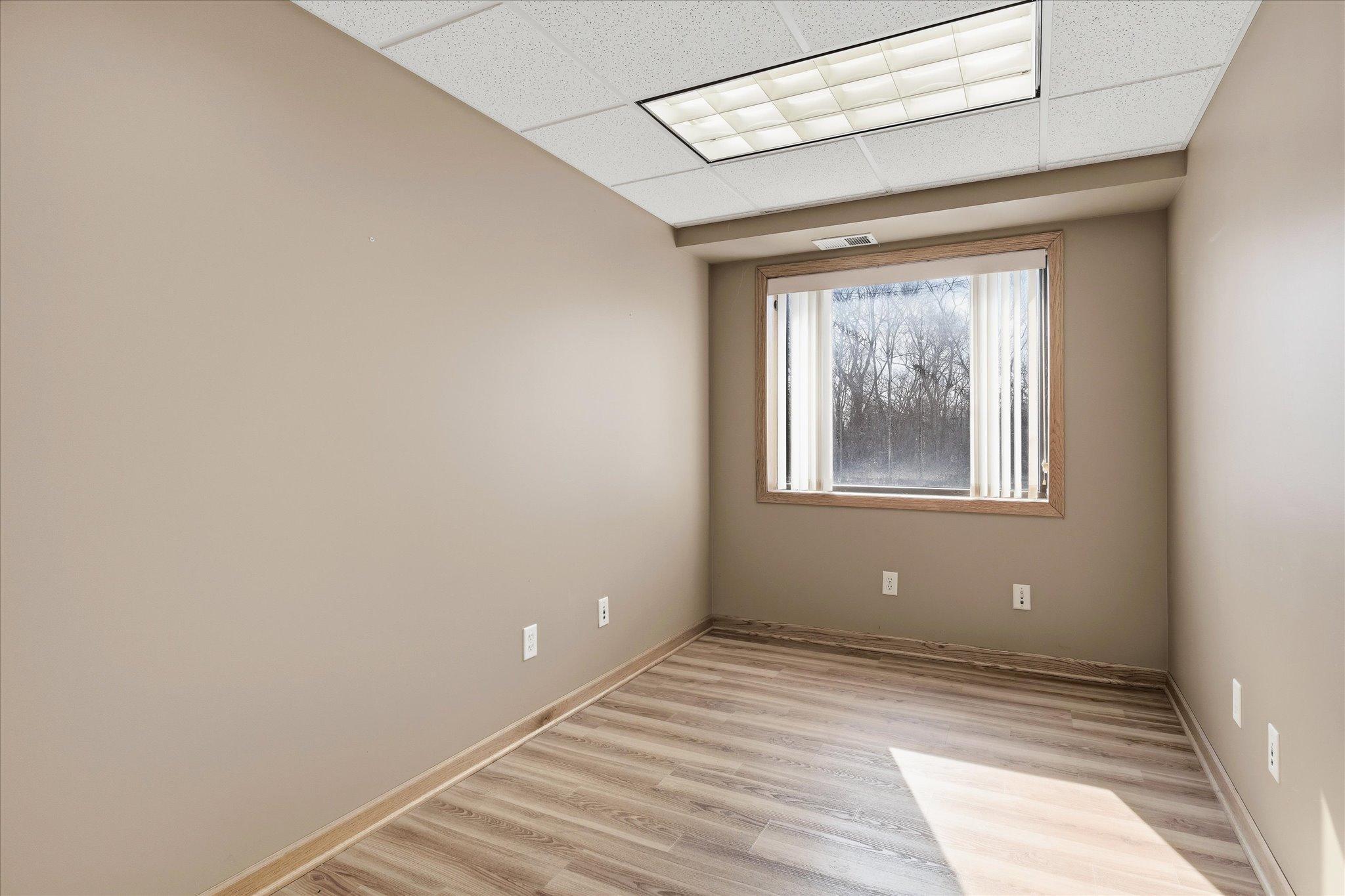021-617 Pierce St [2833418]- 021.jpg
