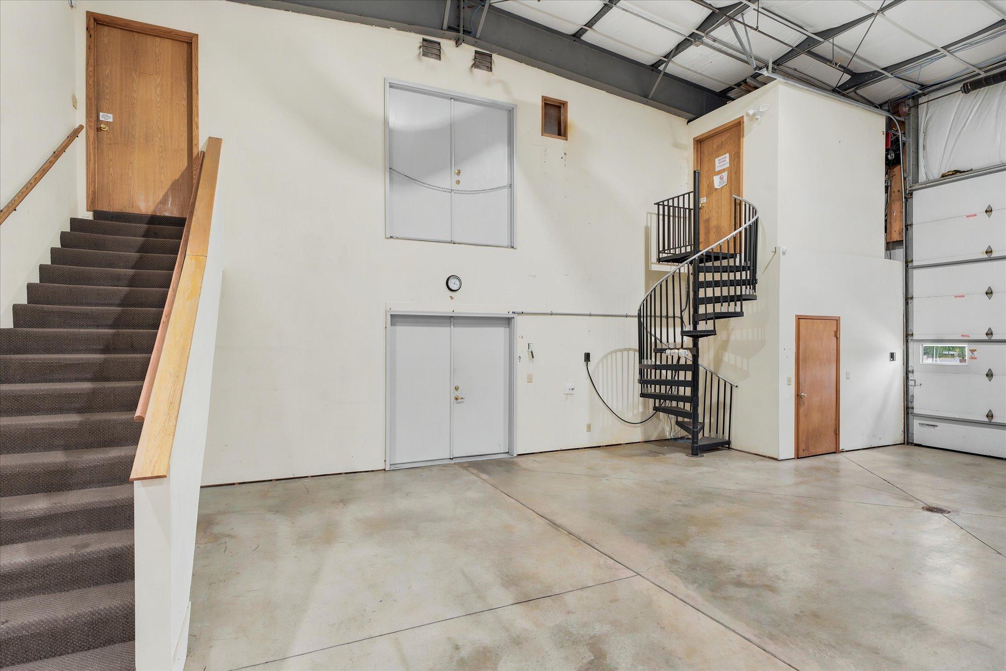 32-617 Pierce St [3074529]- 050 - Copy.jpg