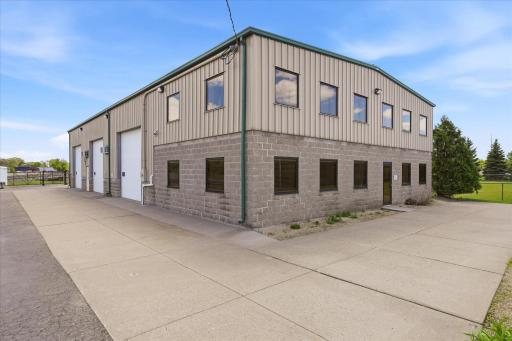 617 Pierce St. - 50 ft. x 100 ft. foundation. Office and lab on right side.
