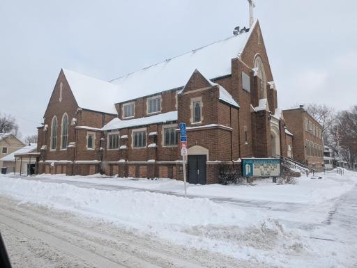 499 Charles Avenue, Saint Paul, MN 55103