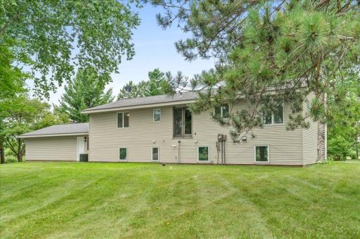 1735 Highway 63, New Richmond, WI 54017