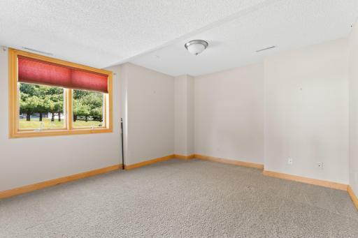 2728 Headland Court SW, Rochester, MN 55902