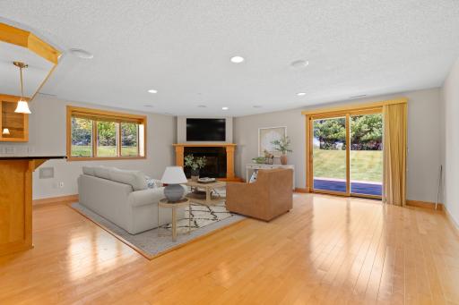 2728 Headland Court SW, Rochester, MN 55902