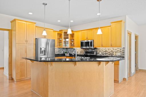 2728 Headland Court SW, Rochester, MN 55902