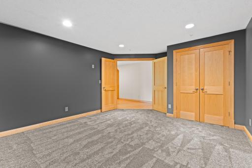 2728 Headland Court SW, Rochester, MN 55902
