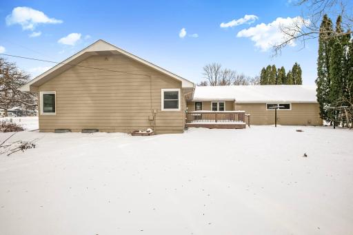 615 Mooers Avenue SE, Cokato, MN 55321