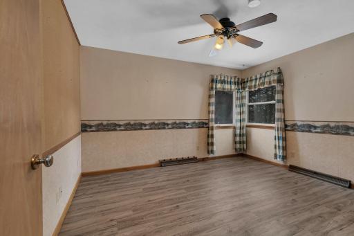 615 Mooers Avenue SE, Cokato, MN 55321