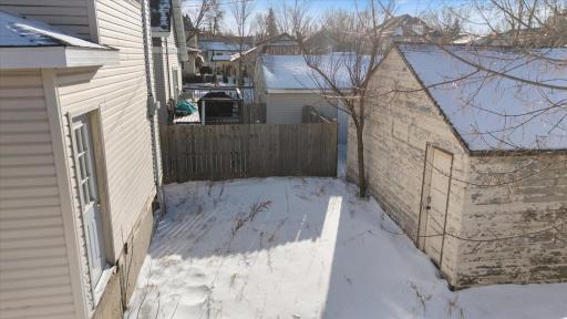 515 S 5th Avenue, Virginia, MN 55792