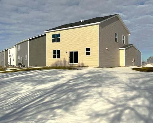 1889 Charleston Lane, Waconia, MN 55387