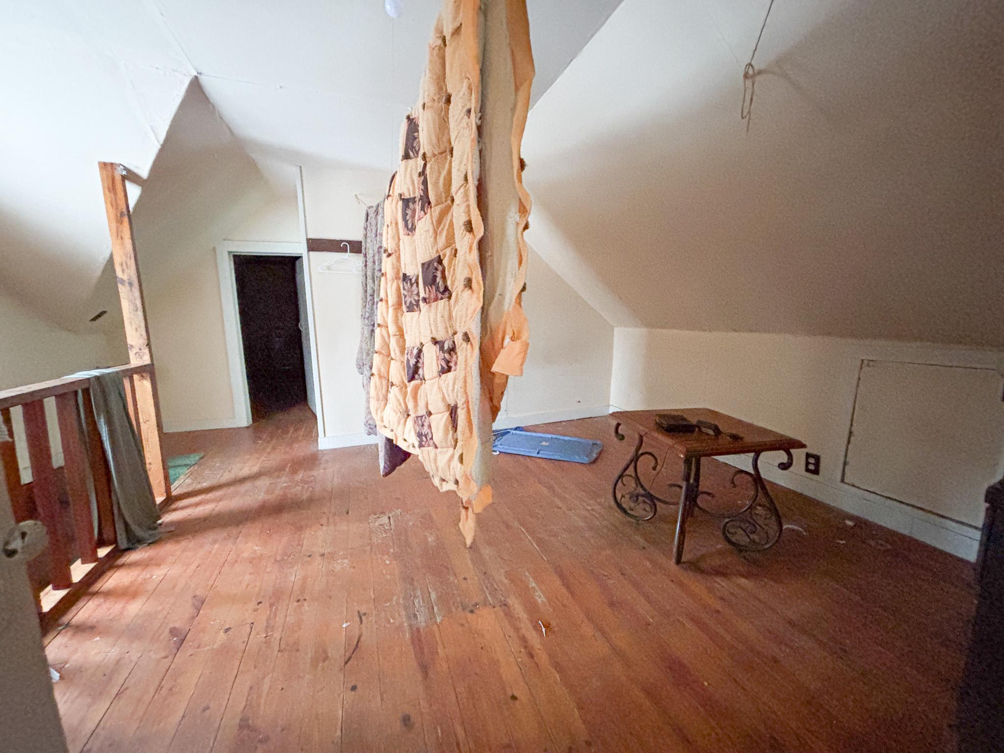 upstairs.jpg