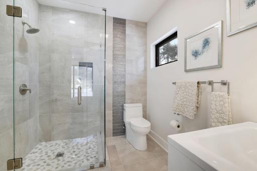 1125 Tyrol Trail, Minneapolis, MN 55416