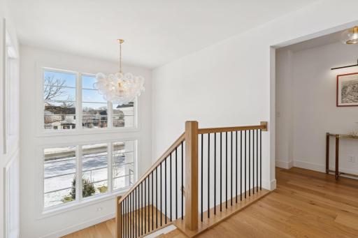 4813 Woodhill Way, Edina, MN 55424