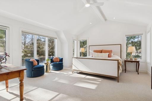 4813 Woodhill Way, Edina, MN 55424