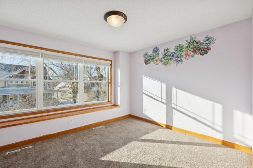 6584 W Laketowne Drive, Albertville, MN 55301