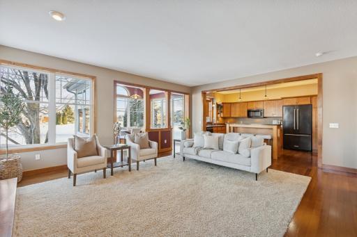 6584 W Laketowne Drive, Albertville, MN 55301