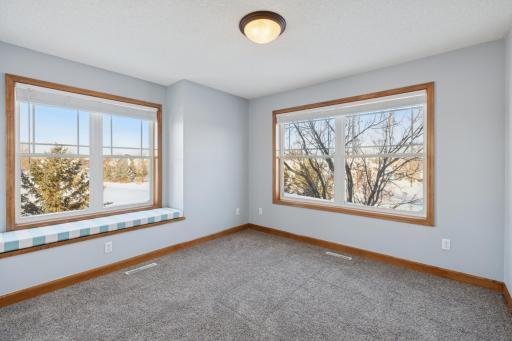 6584 W Laketowne Drive, Albertville, MN 55301