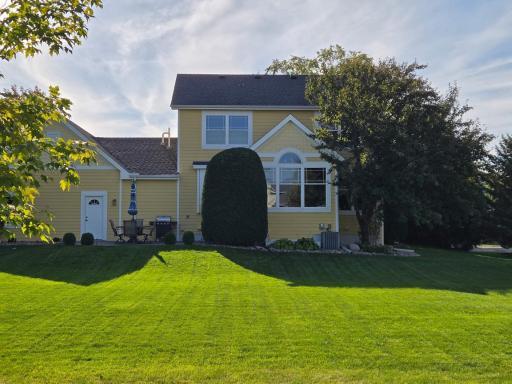 6584 W Laketowne Drive, Albertville, MN 55301