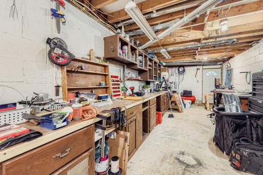 9480 206th Street N, Forest Lake, MN 55025