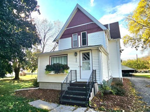 630 Mowbray Street, Stewart, MN 55385