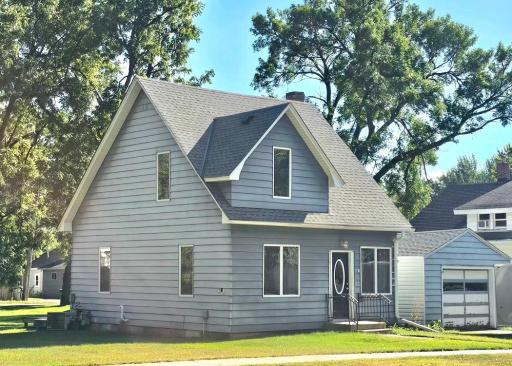 204 E 1st Street, Morris, MN 56267