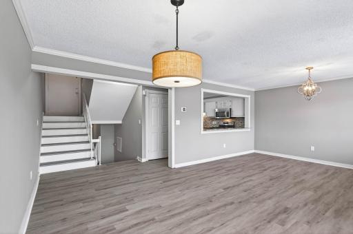 8940 Neill Lake Road, 135E, Eden Prairie, MN 55347