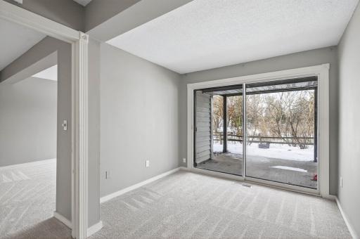 8940 Neill Lake Road, 135E, Eden Prairie, MN 55347